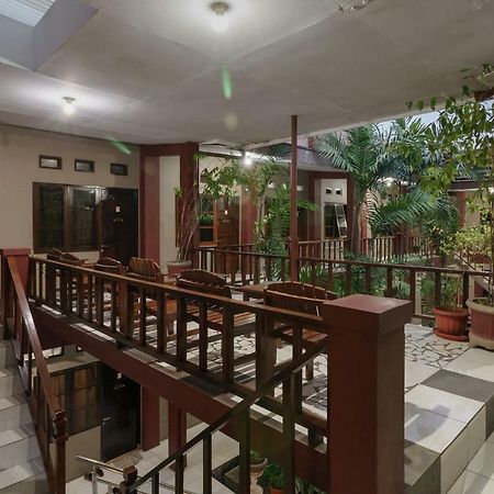Reddoorz Syariah Near Fort Marlborough Бенгкулу Екстериор снимка